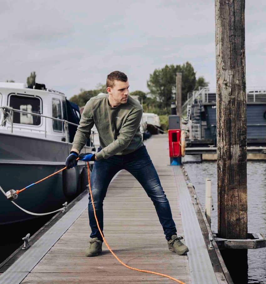 What is magnet fishing?
